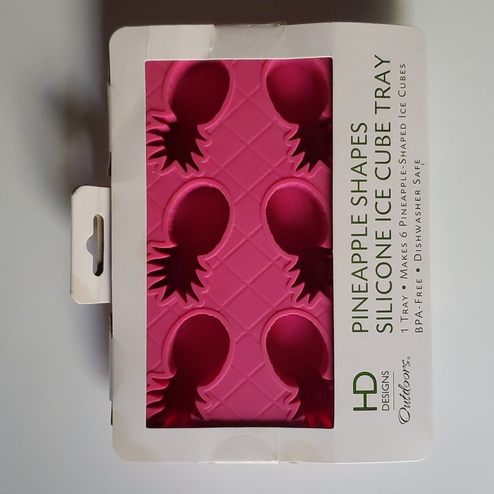 HD Designs Pineapple Shapes Silicone Ice Cube Tray NWT‎